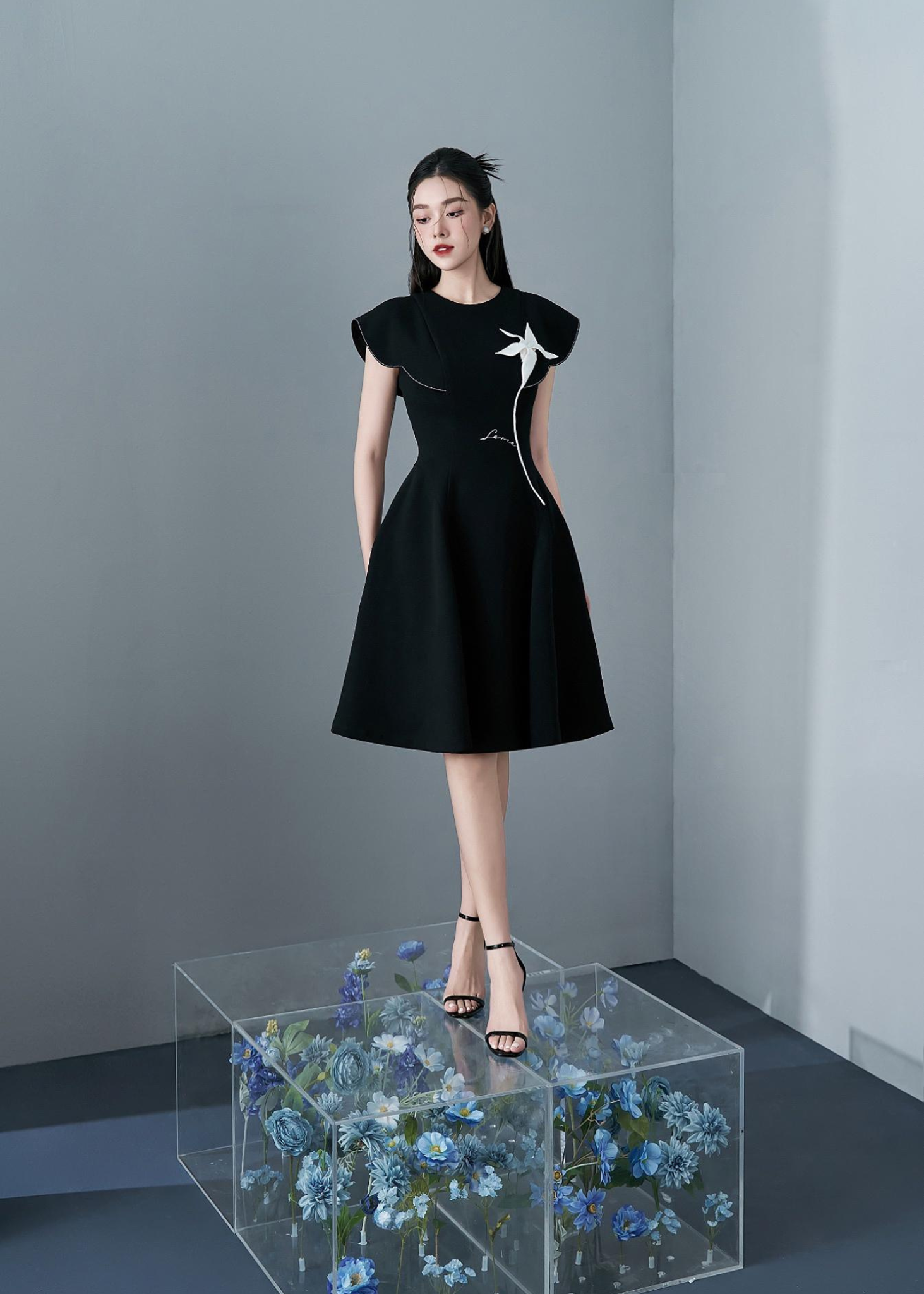 Yabi Dress