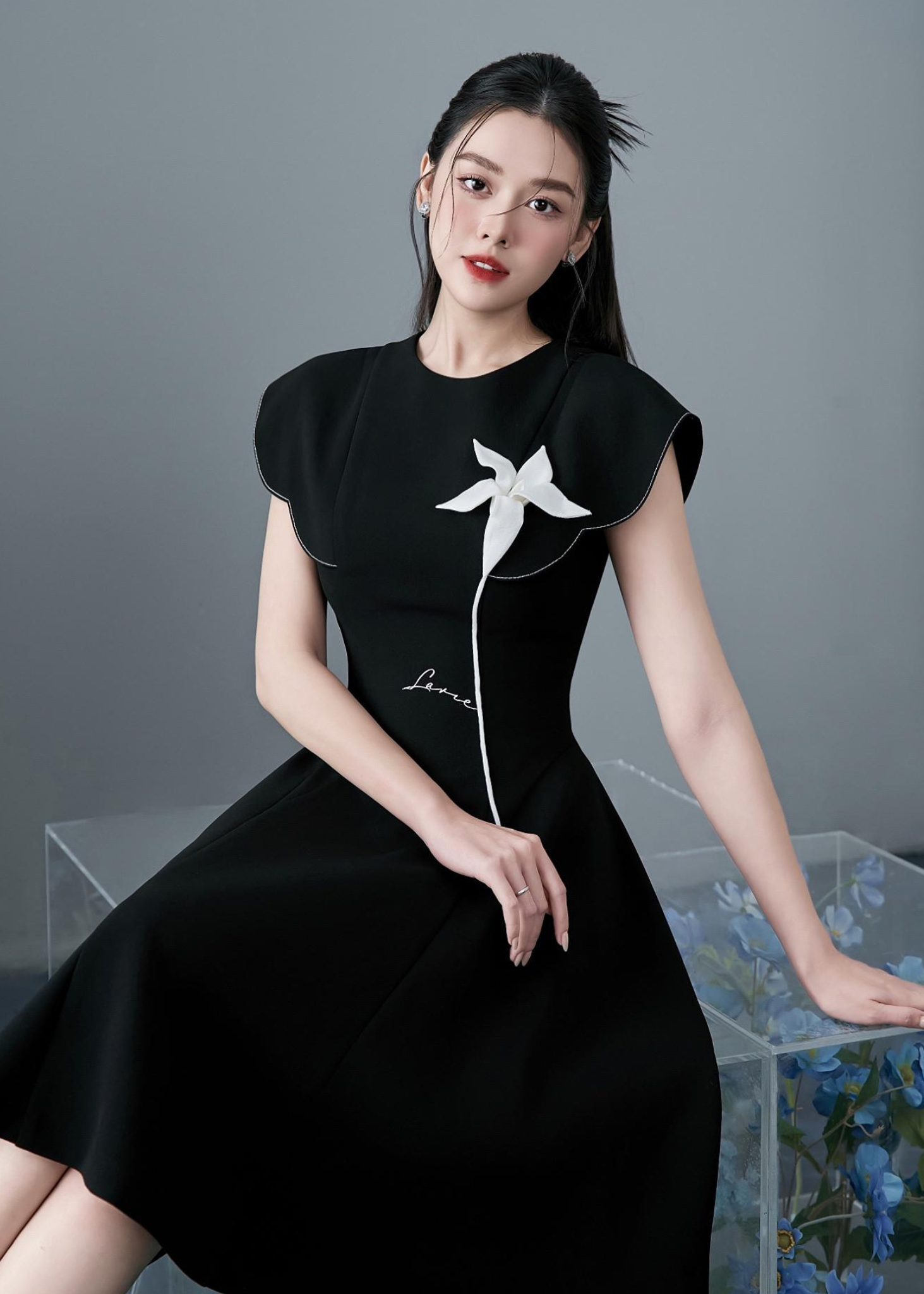 Yabi Dress