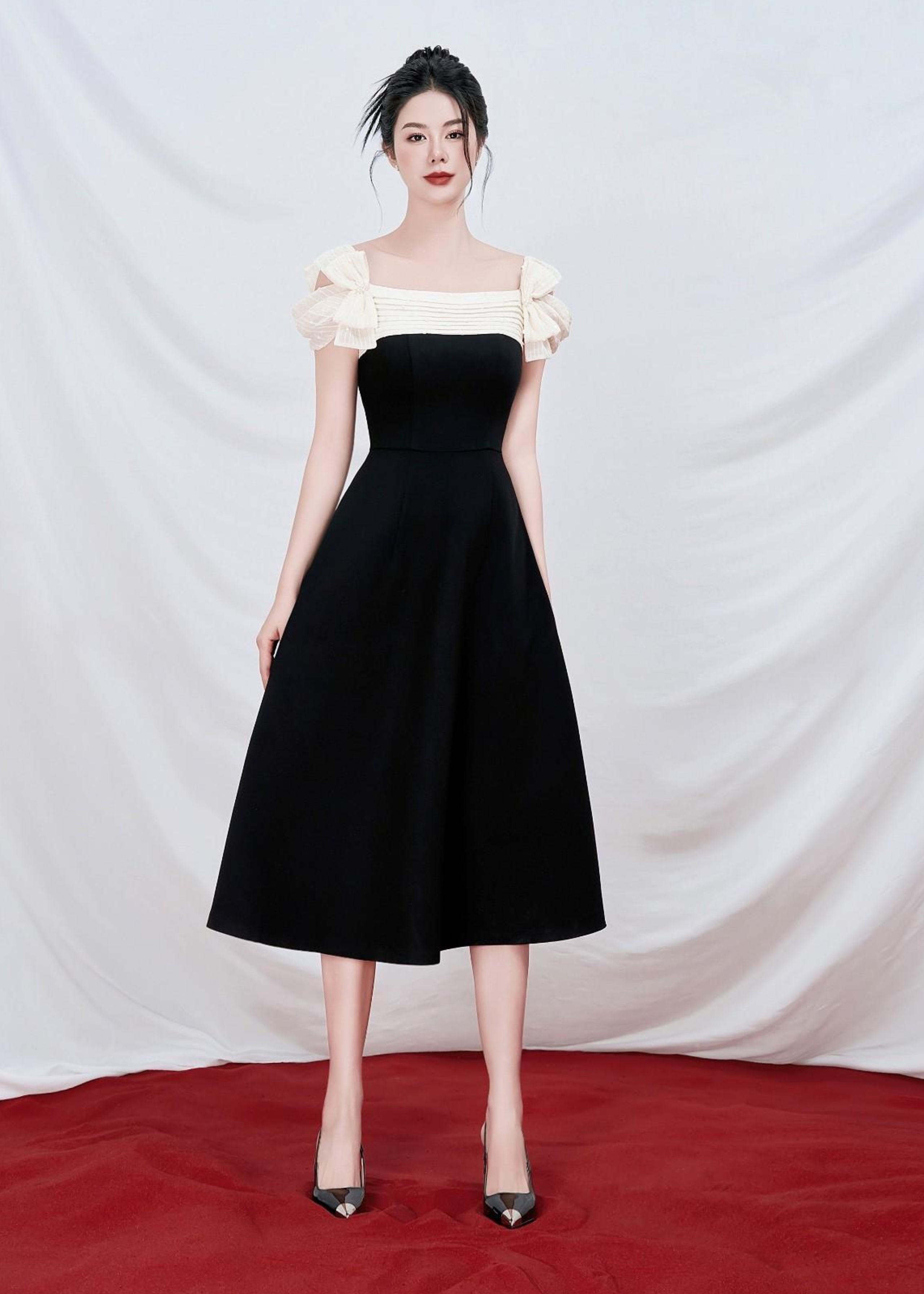 Minda Dress