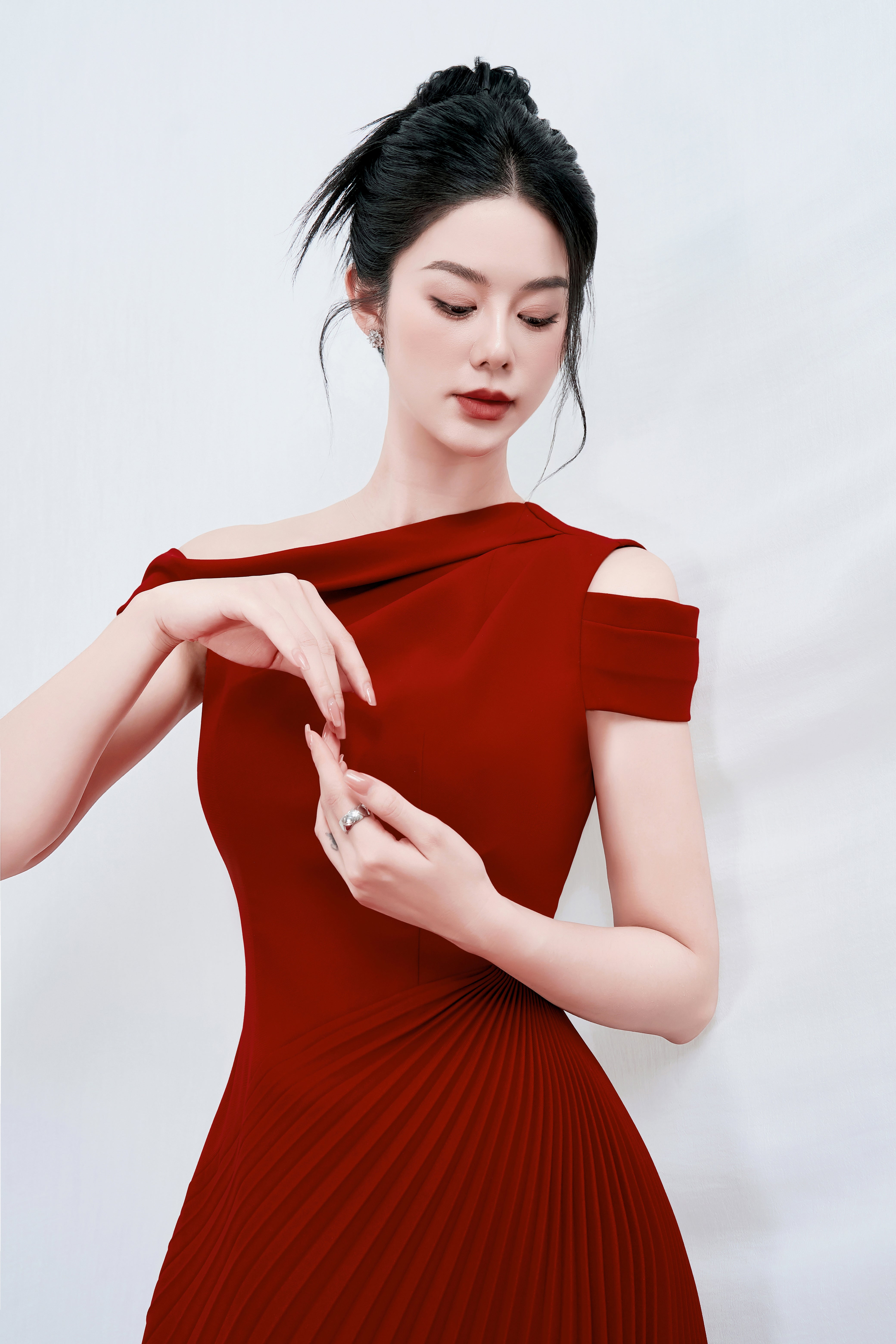 RED NELLY DRESS - 6